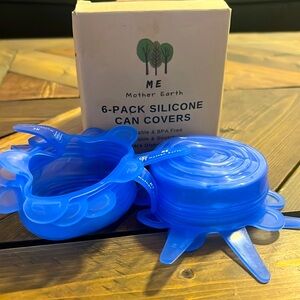 New in box set of reusable silicone can covers